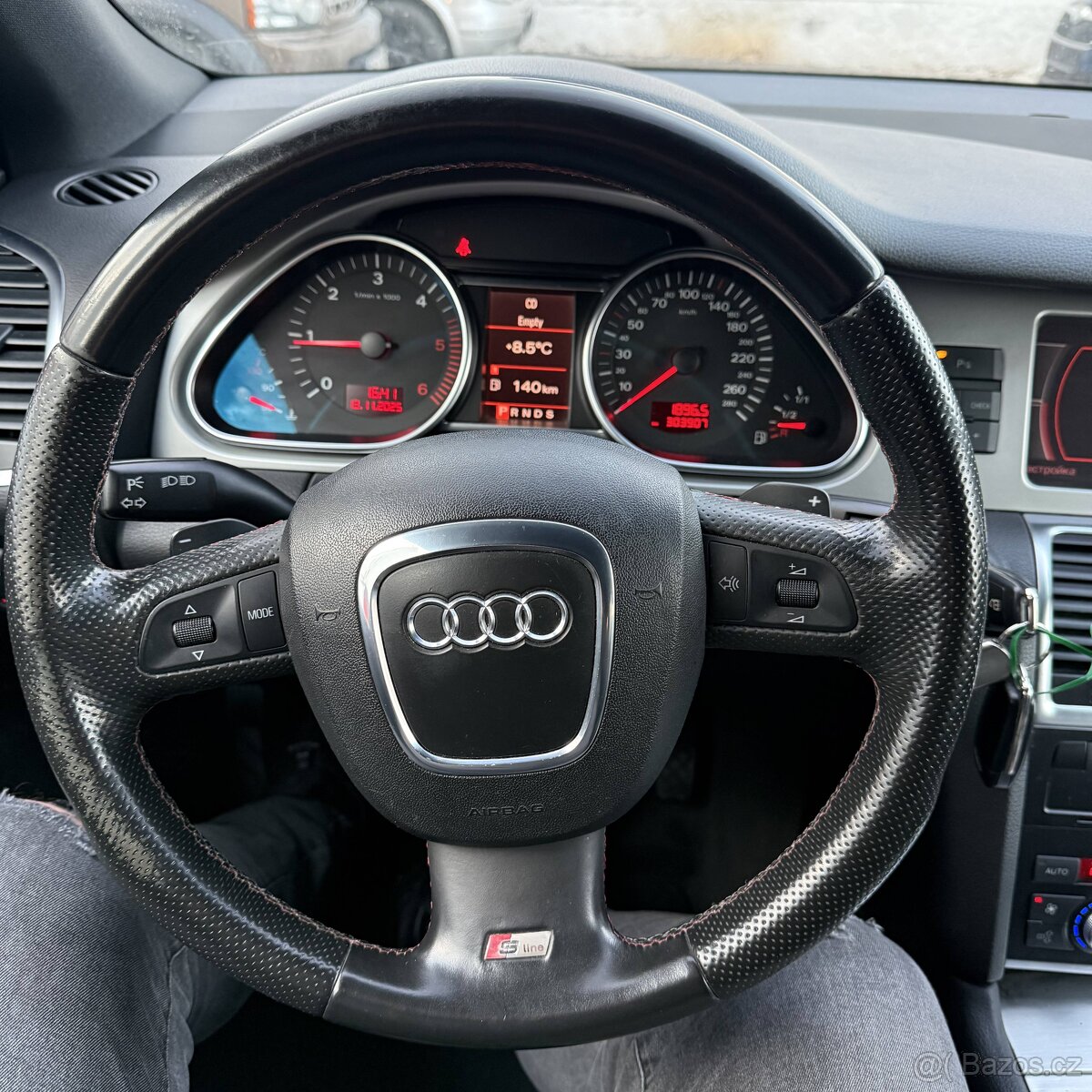Audi Q7 3.0 TDI • 7 míst • S-line • Servisní kniha ???? 24 - 19