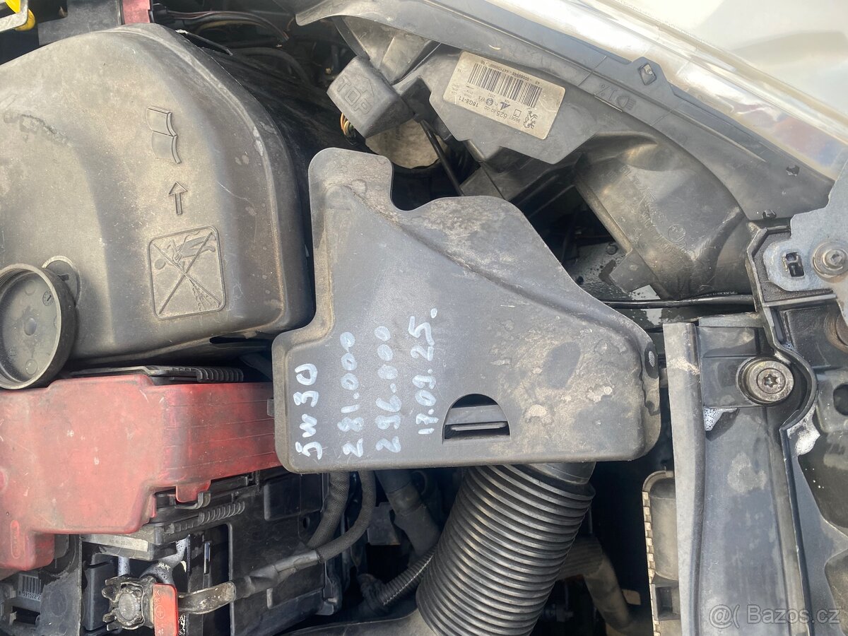 Peugeot 308SW 1,6HDI - 19