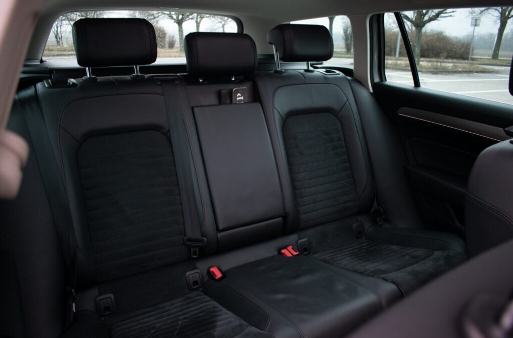 Volkswagen Passat Variant 2.0 BiTDI 240k Highline 4MOTION - 19