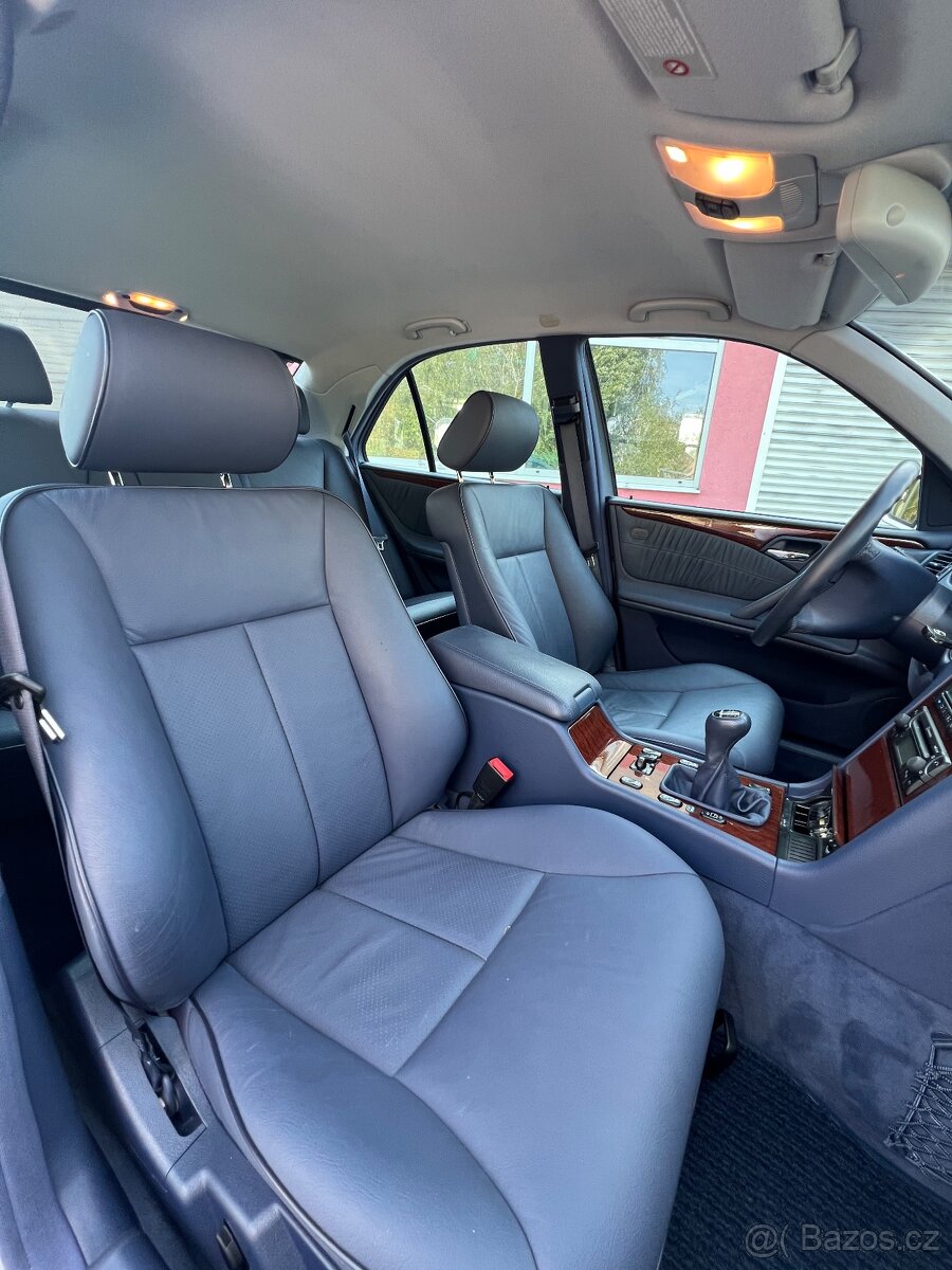 Mercedes E270 cdi (59.000km) - 19