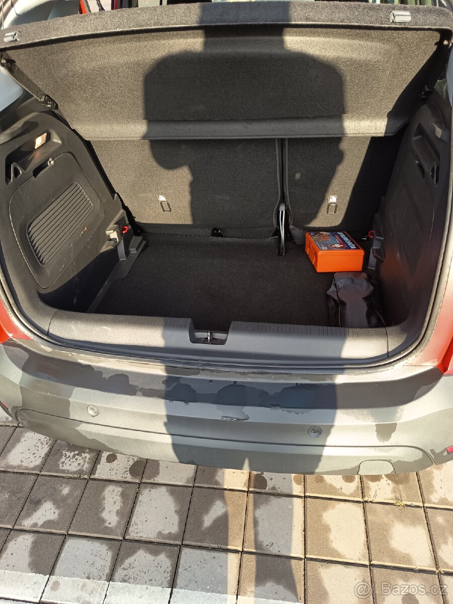 Opel Crossland - 19