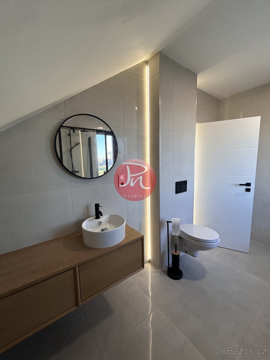 Pronájem novostavby rodinného domu 5+KK, 149 m², s pozemkem - 19