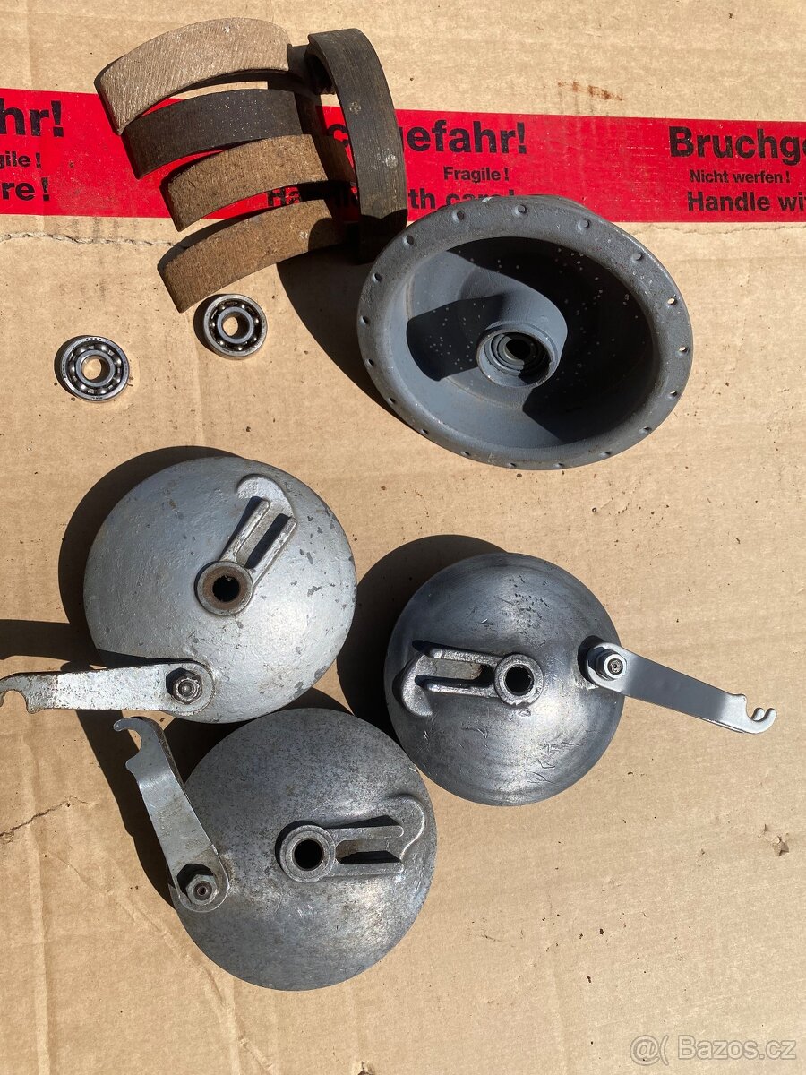 Jawa dily - OR 550 , Perák , kejva/ hlava - 19