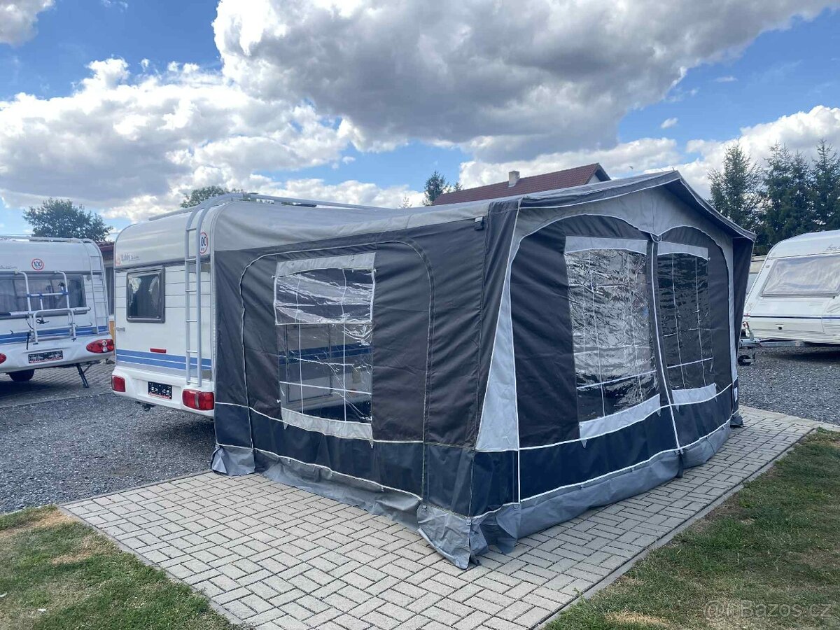 Hobby De Luxe 440 / 100 km/h/ Francouzská postel - 19