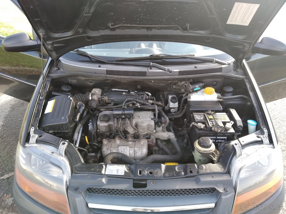 Chevrolet Kalos 1.2i pětidveřový. - 19