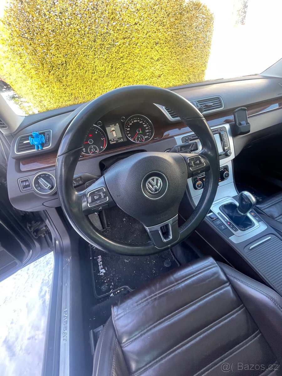 VW Passat B7 2011 2.0 Tdi 125kw DSG - 19