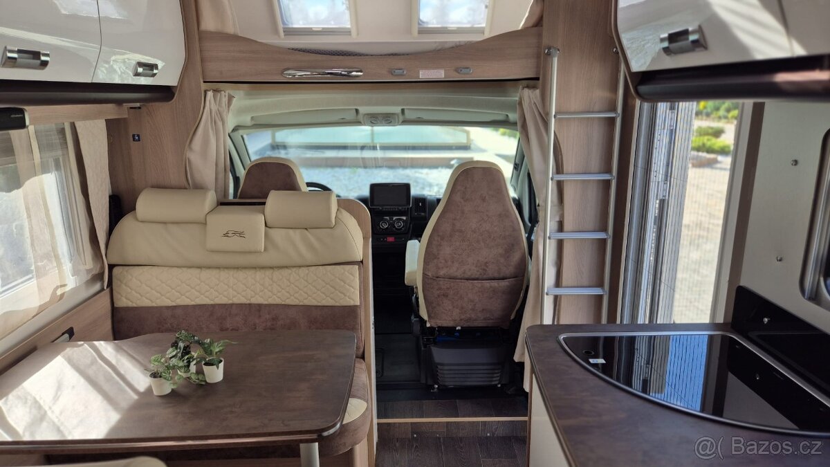 Laika Kosmo F510 Alkovna - 19