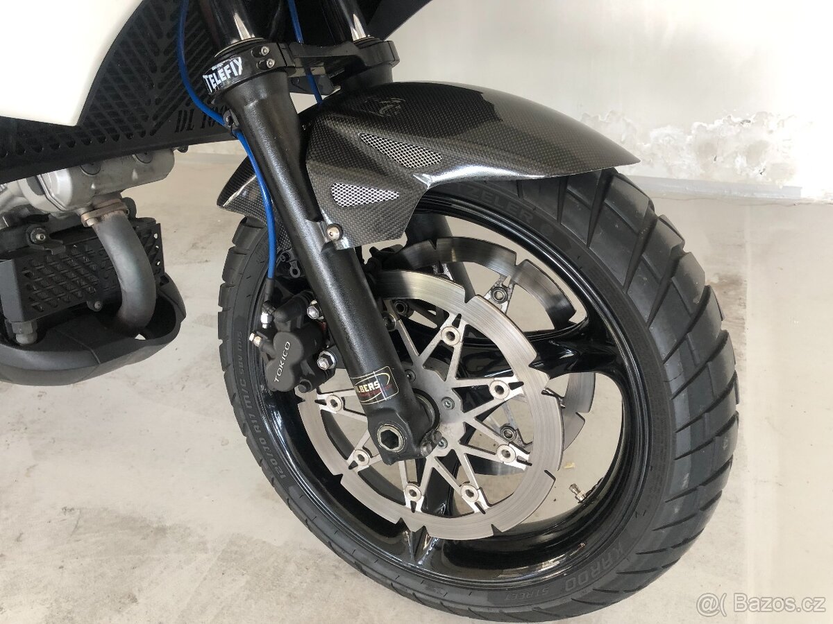 Suzuki DL 1000 V-Strom - 19