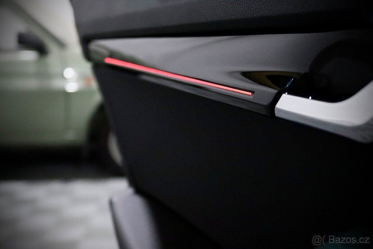 Škoda Octavia 3 Facelift Combi 2.0TSI 180kW DSG RS 245 - 19