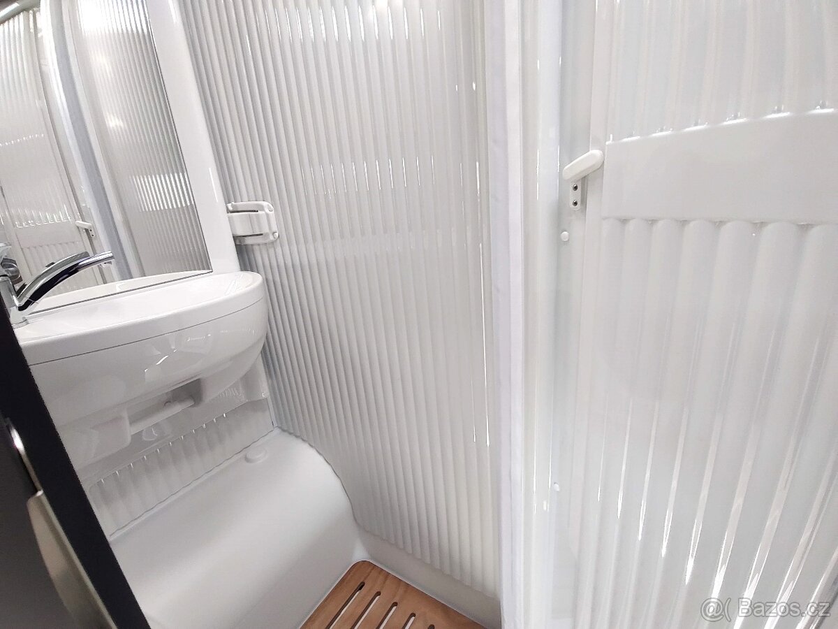 Obytné auto Laika KOSMO L 319 NOVÉ AKČNÍ - 19