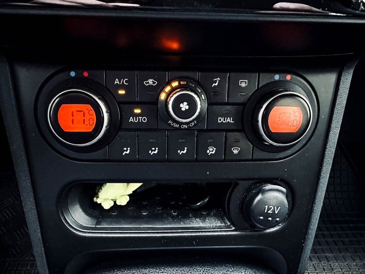 Nissan Qashqai 2.0 dCi I-Way 4x2 - 19