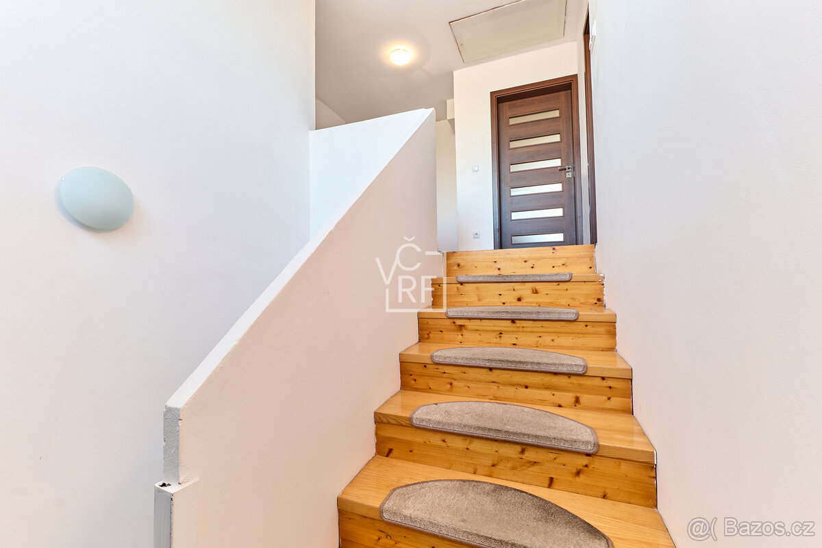 Prodej zánovního vícegeneračního rodinného domu v Brozanech - 19