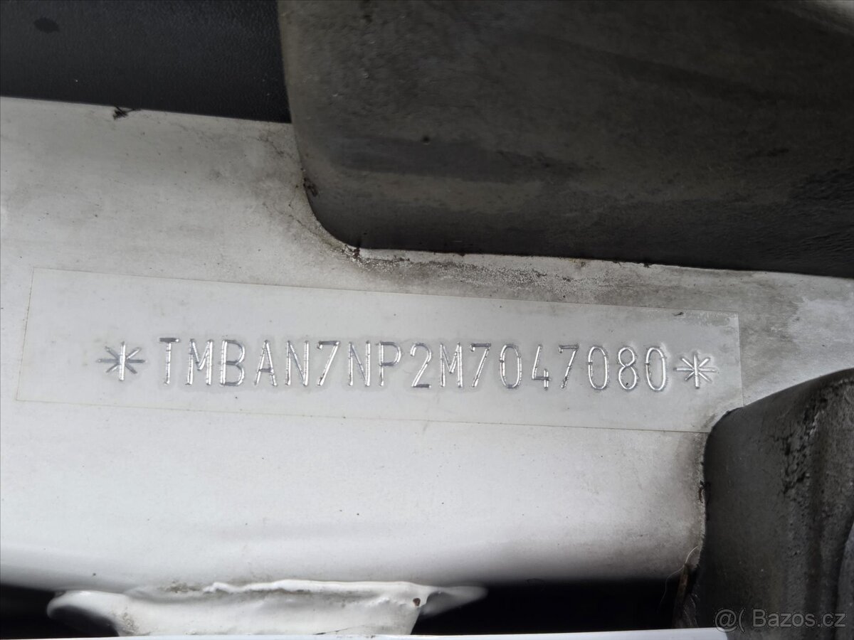 Škoda Superb 1,5 TSi DSG Sportline ČR 2.maj 16V 7DSG - 19