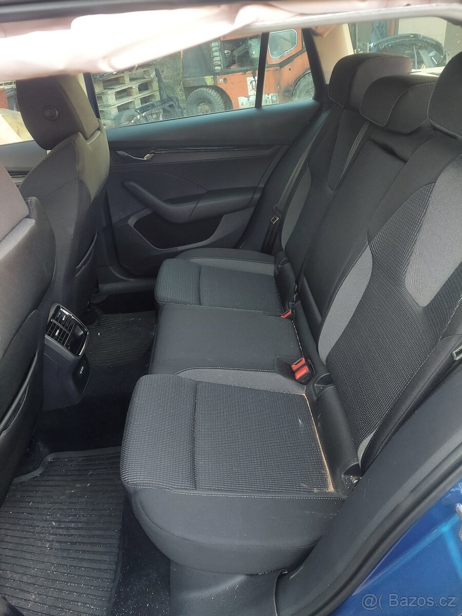 Havarovaná Škoda Octavia 4 1.5 TSI DSG 110 kW 2025 - 19