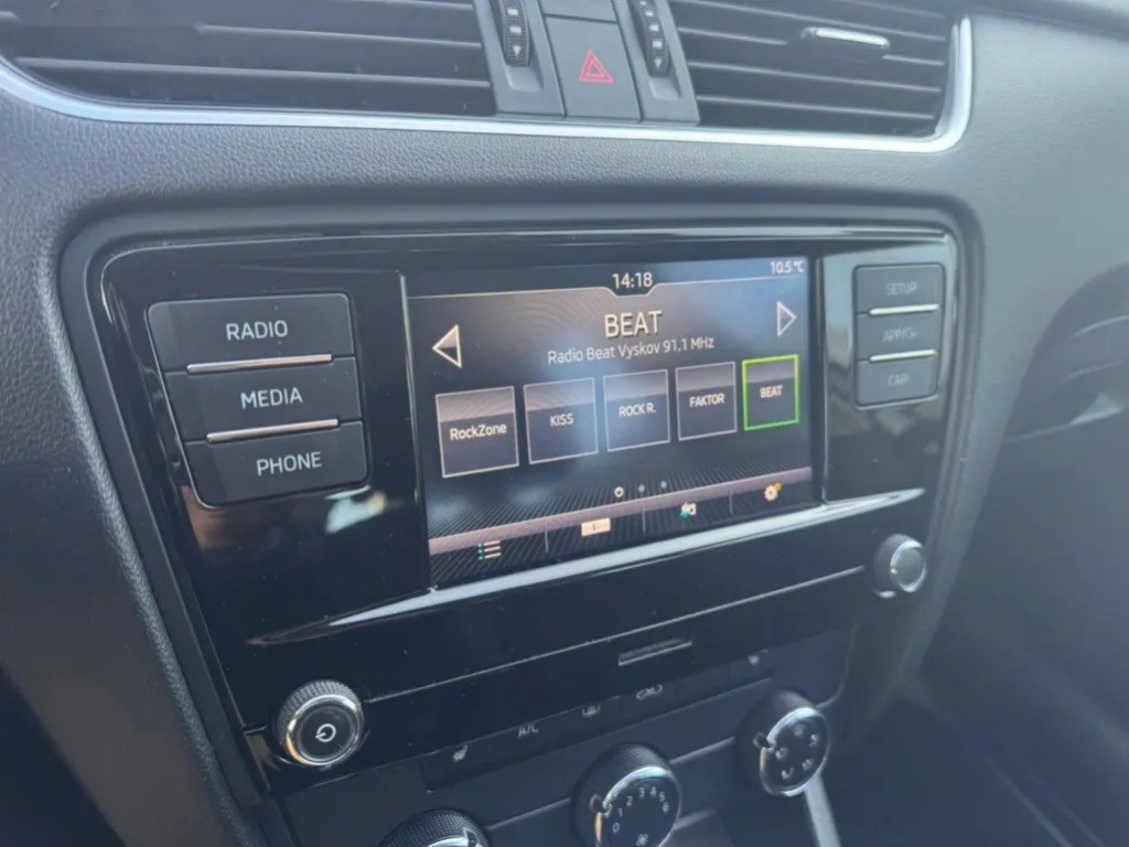 Škoda Octavia, COMBI AMBITION 1,5 TSi / 110 k - 19