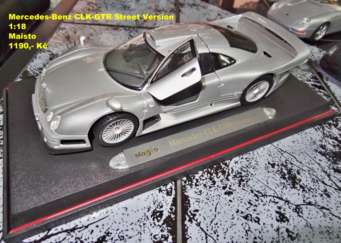 modely aut, jeřábu, WRC - 19