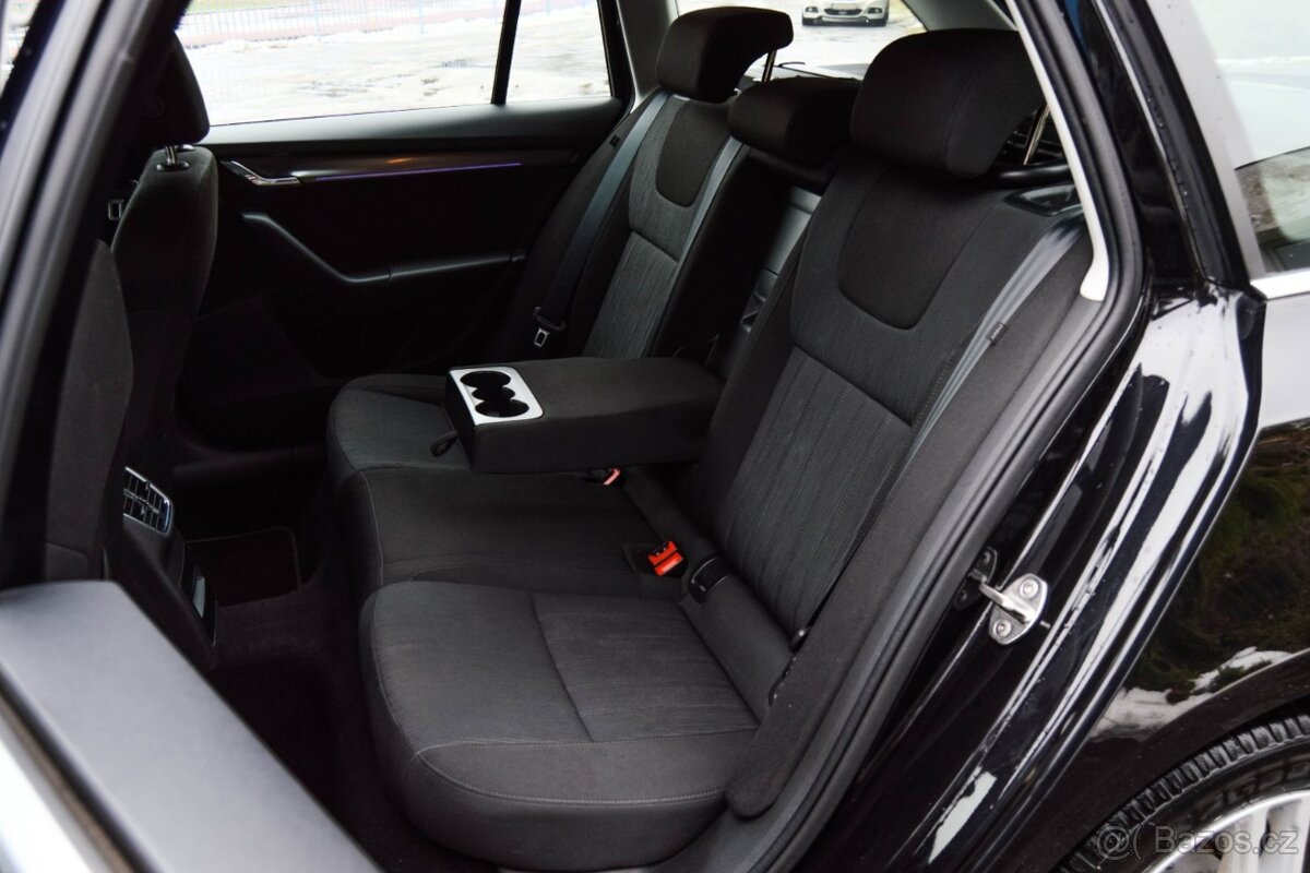 Škoda Octavia 3 Combi 2.0 TDI Style DSG - 19