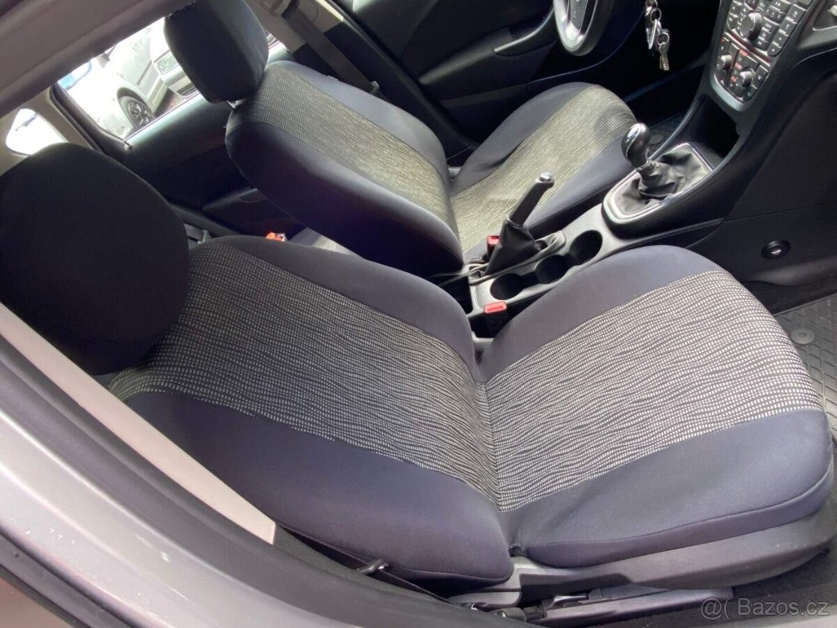 Opel Astra J 1.4i 74kW 1.majitel 78tkm 2015 STK 5/27 - 19