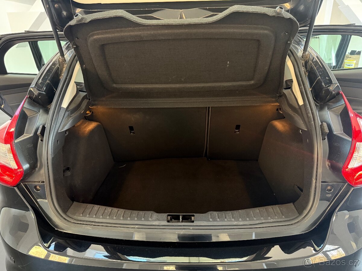 FORD FOCUS 1.6 110 kW BENZÍN 6MT SPORT PAKET 2012 - 19