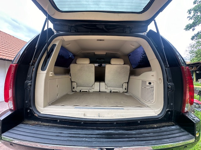 Cadillac Escalade ESV podvozek FTS i na splátky každému - 19