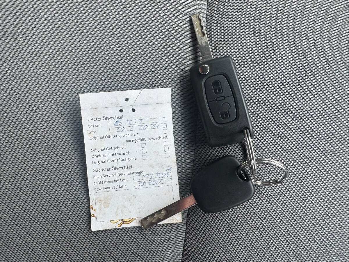 Peugeot Partner Tepee 1.6i r.v. 2016 - 19