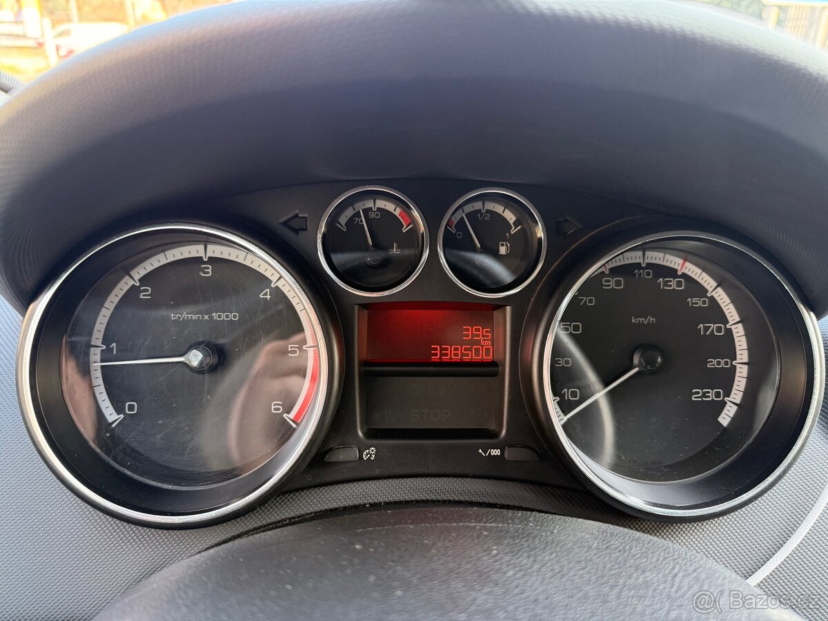 Peugeot 308 SW 1.6 HDi - 19