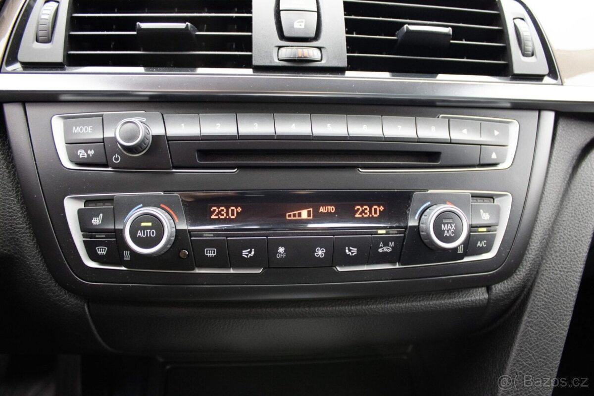 BMW Rad 3 318d A/T Modern Line - 19
