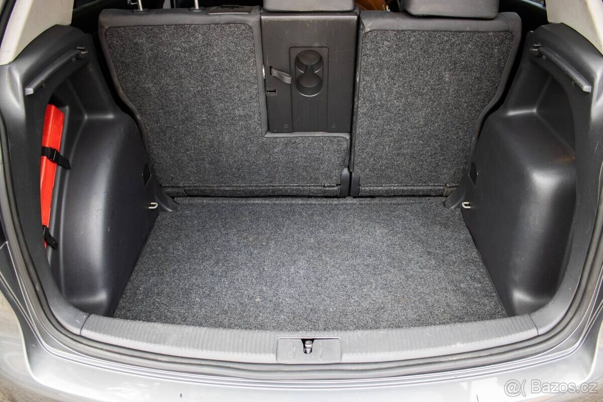 Volkswagen Golf Plus 1.6 75kW (2008) - 19
