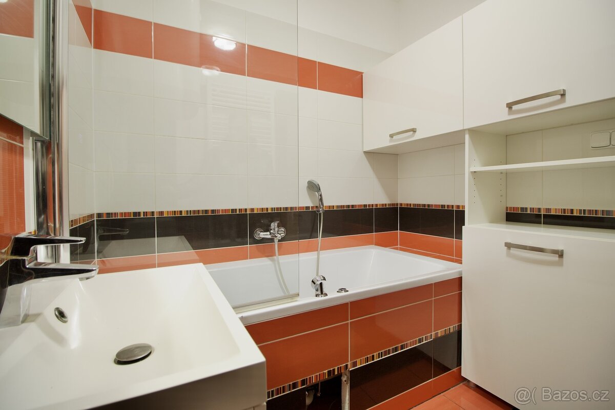 Pronájem vybaveného bytu 3+kk 85 m², Kutná Hora - Karlov - B - 19