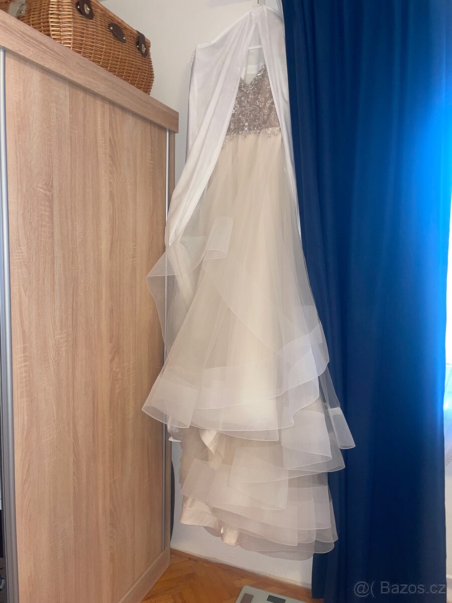 Svatební šaty - 19