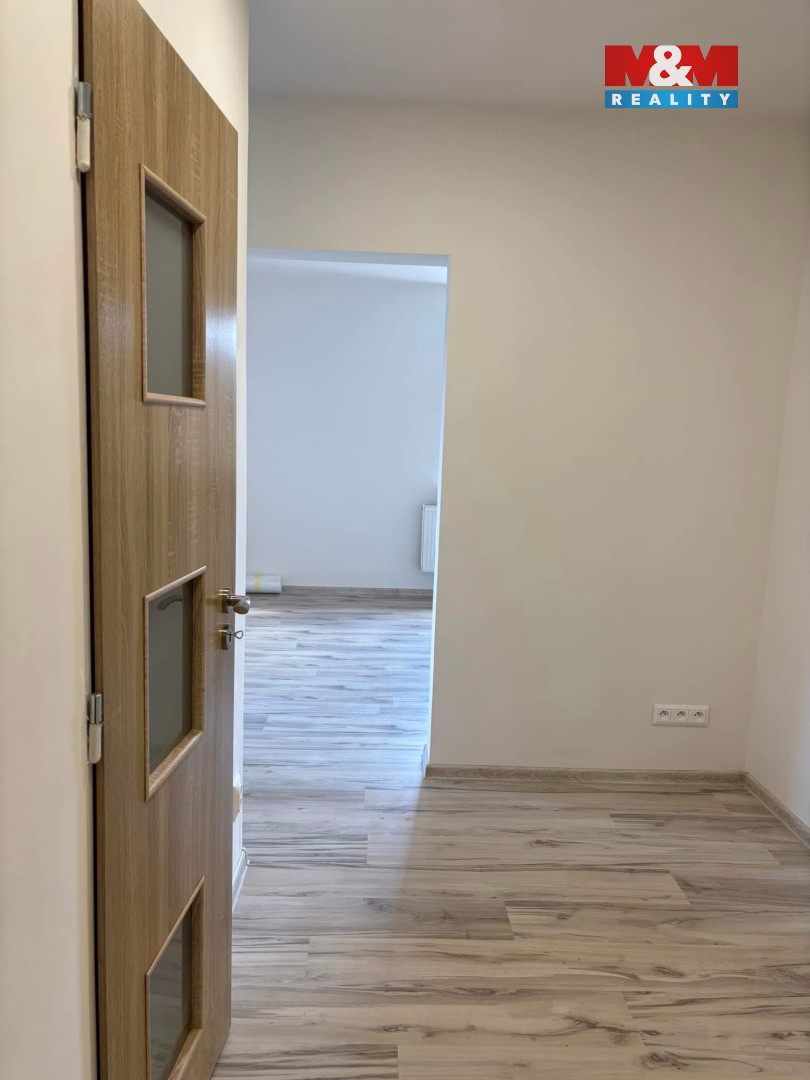 Prodej bytu 3+1, 57 m², Karviná, ul. Sovova - 19