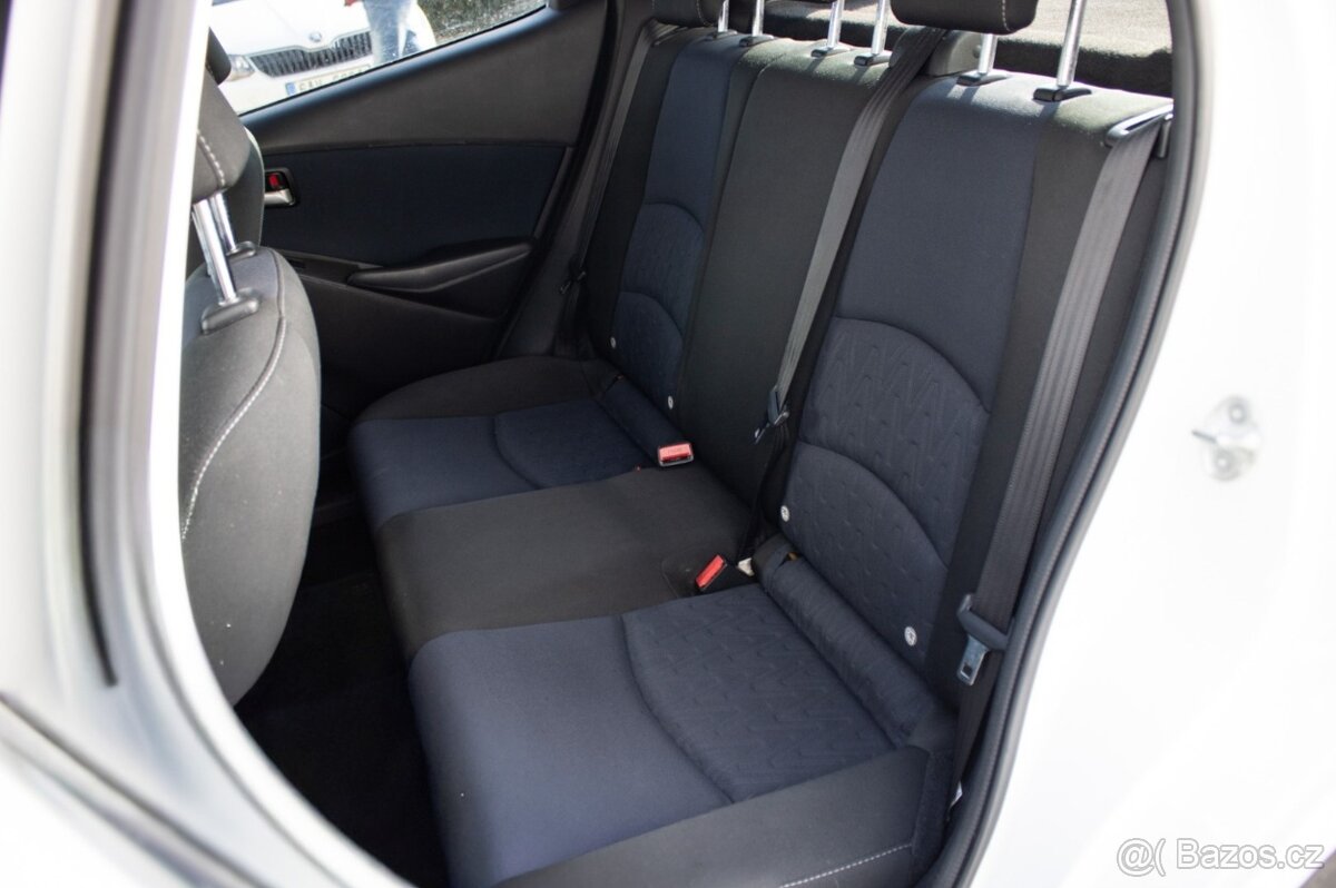 Mazda 2, 100% stav, automat - 19