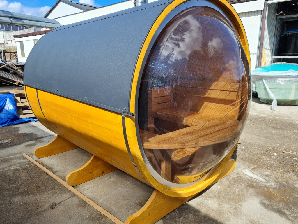 Venkovní sudová sauna s panoramatickým oknem - 19