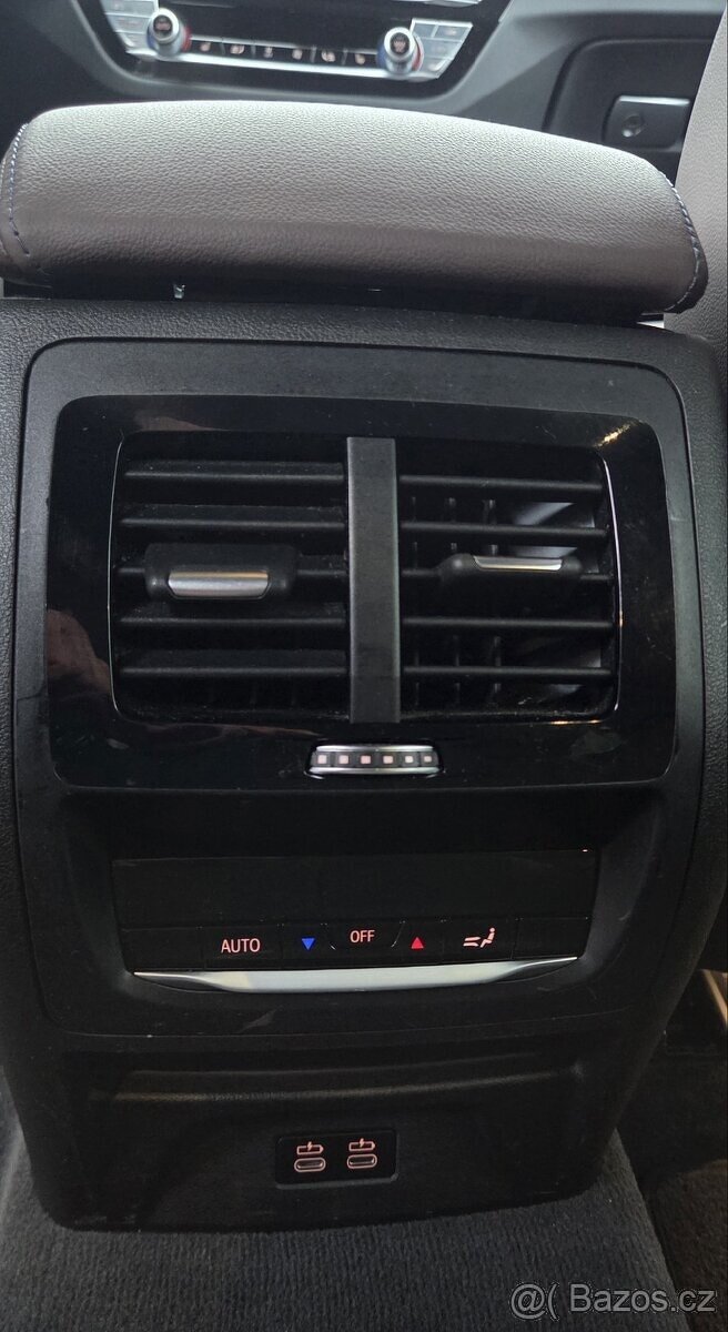 NOVÁ CENA: BMW iX3 High Executive | TOP stav | DPH - 19