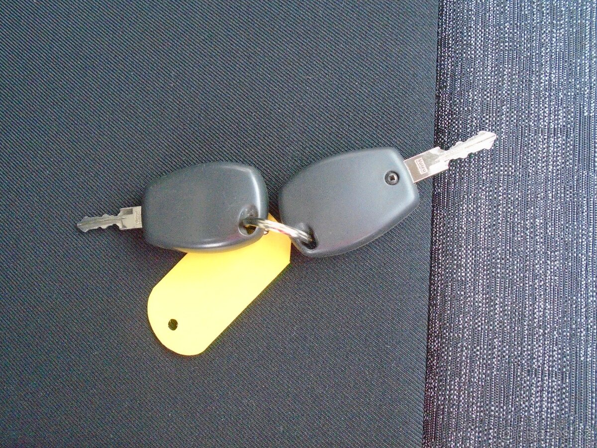 Dacia Duster 1.6 77kW - 19