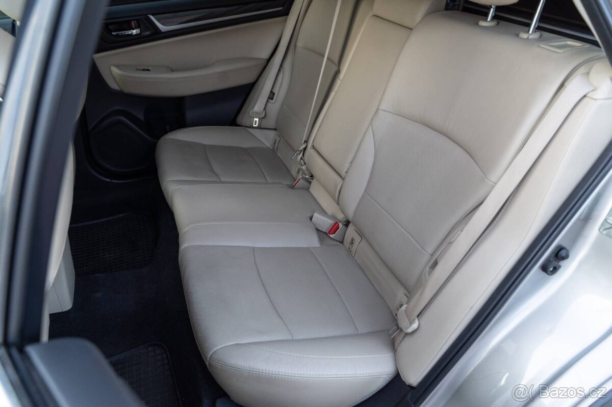 Subaru Outback 2.5i-S Exclusive NAVI CVT - 19