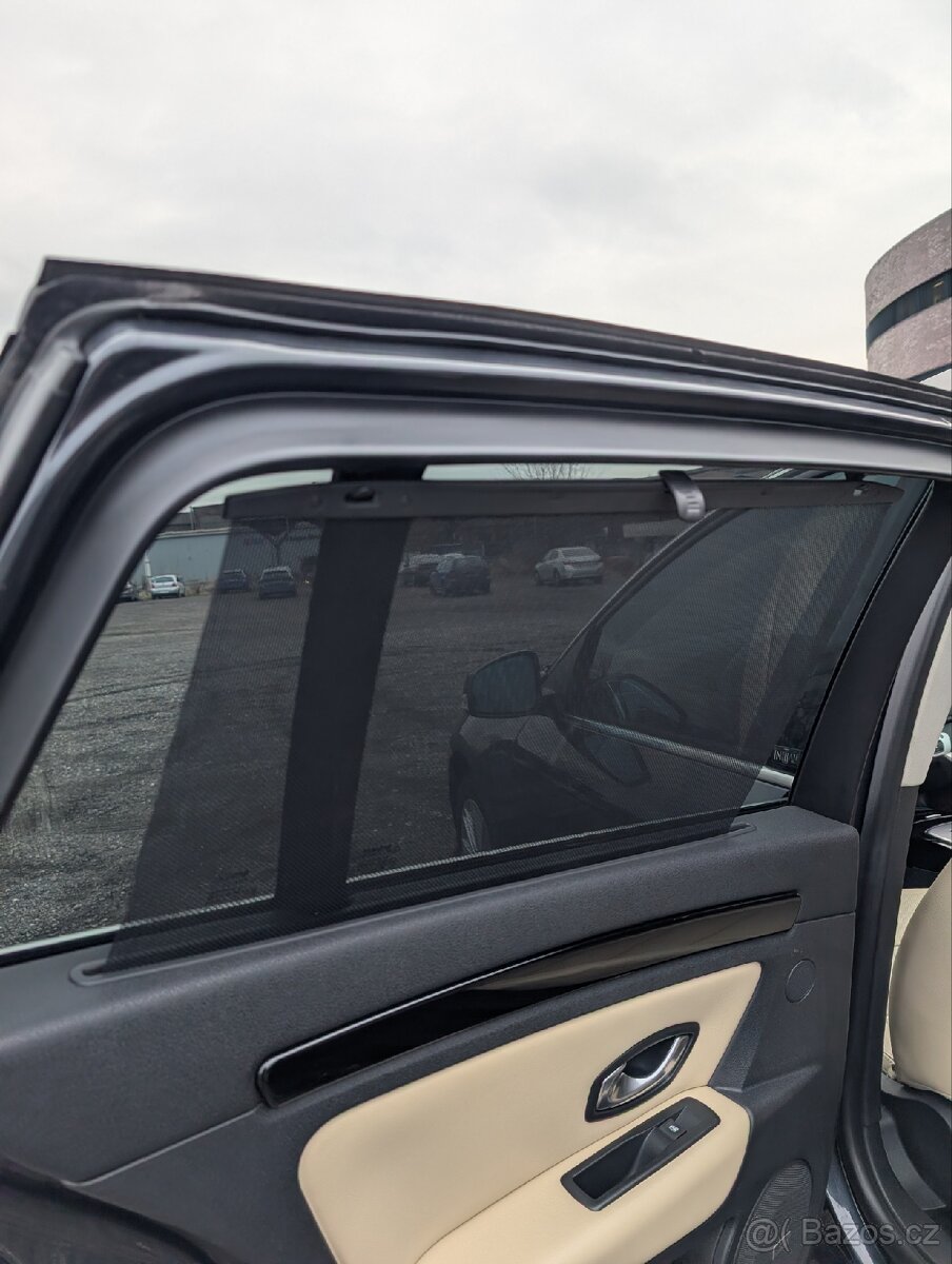 Renault Laguna 3.0 dci V6, Initiale Paris,4control, Bose - 19