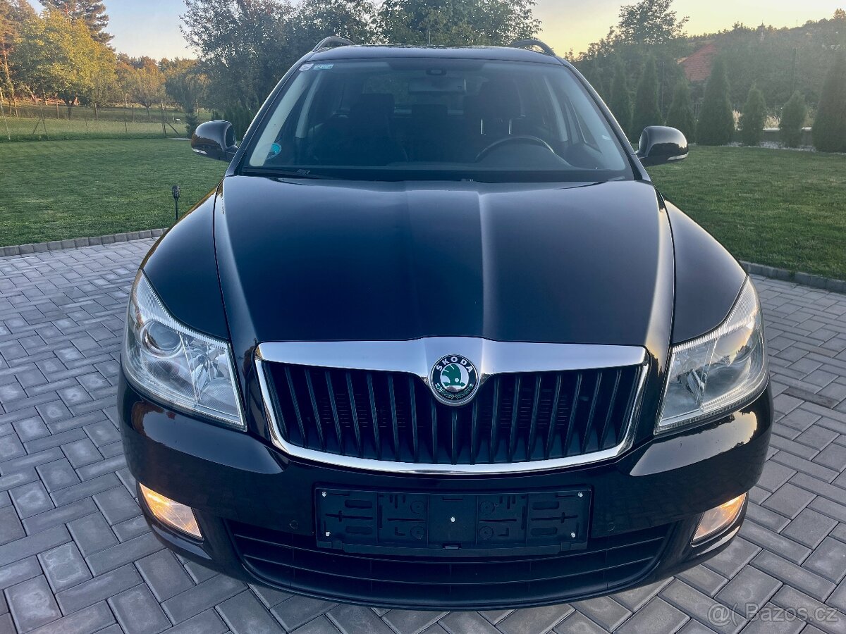 Škoda Octavia II Twenti20 Elegance - 19