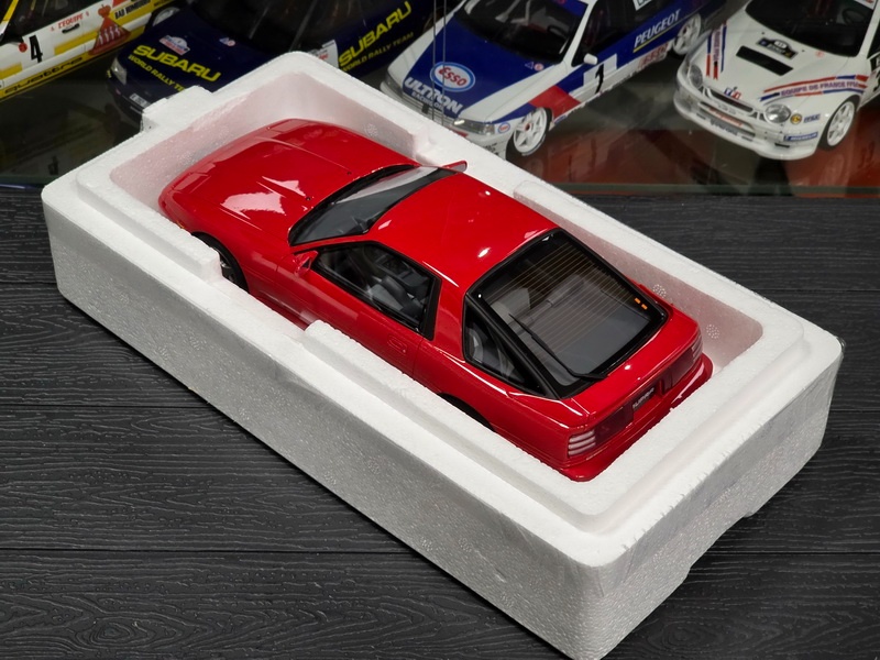 Toyota Supra MK3 1986 1:18 OttoMobile - 19