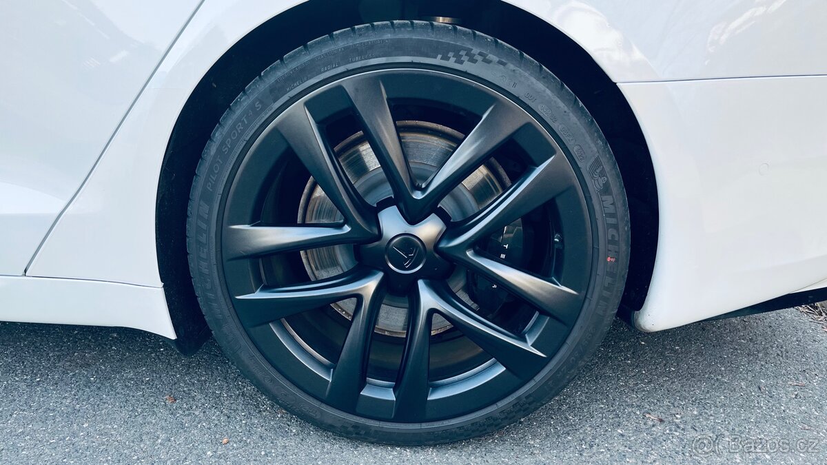 Tesla Model S, 33.000 km, 01/23, BEZ NEHOD - 19