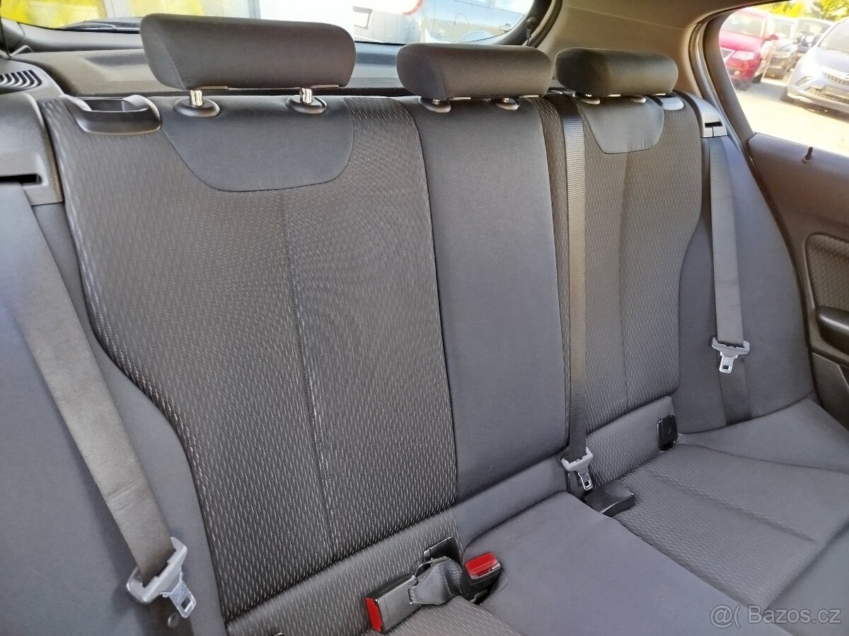 BMW Řada 1 2.0D, r.v. 3/2013, najeto 201.130 km - 19