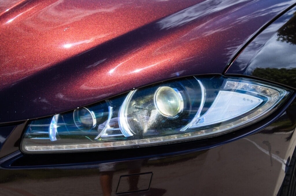 Jaguar XF 2.2D Premium Luxury - 19