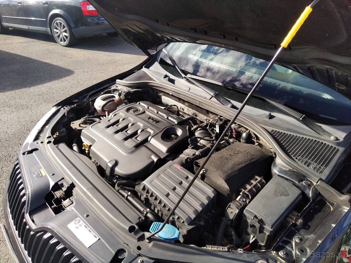 Škoda Octavia RS 2.0TDi -135kw - 19