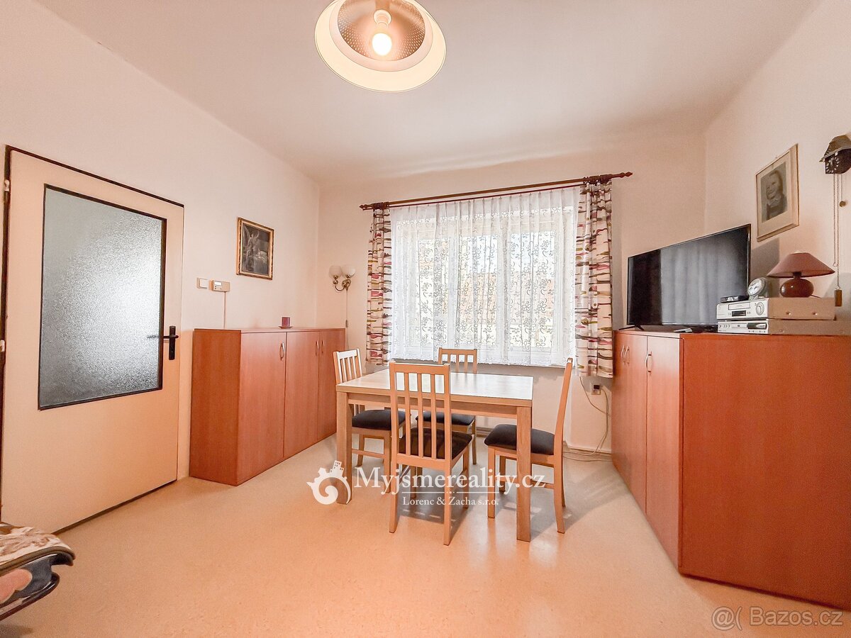 Prodej rodinného domu s pozemkem 923m², 3+1, 90 m², Šafov, o - 19