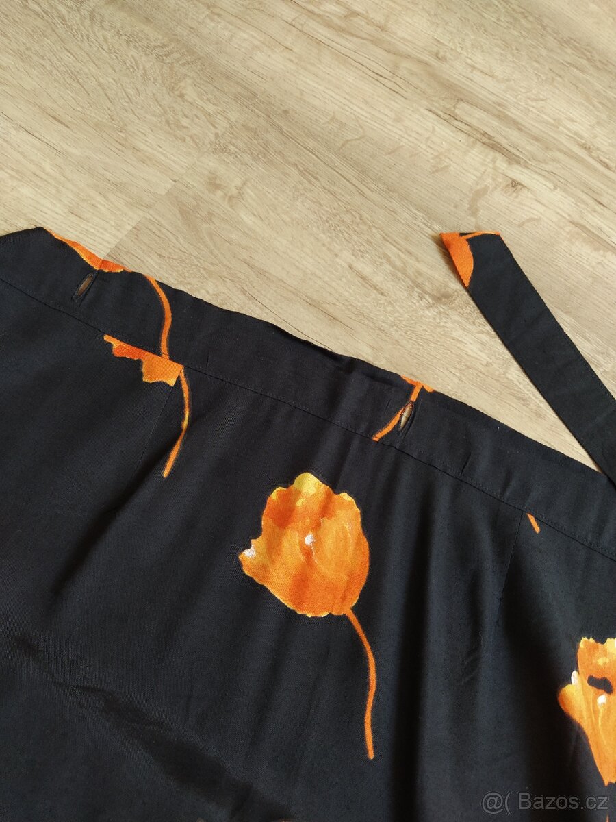 Dámské šaty a sukně - 19