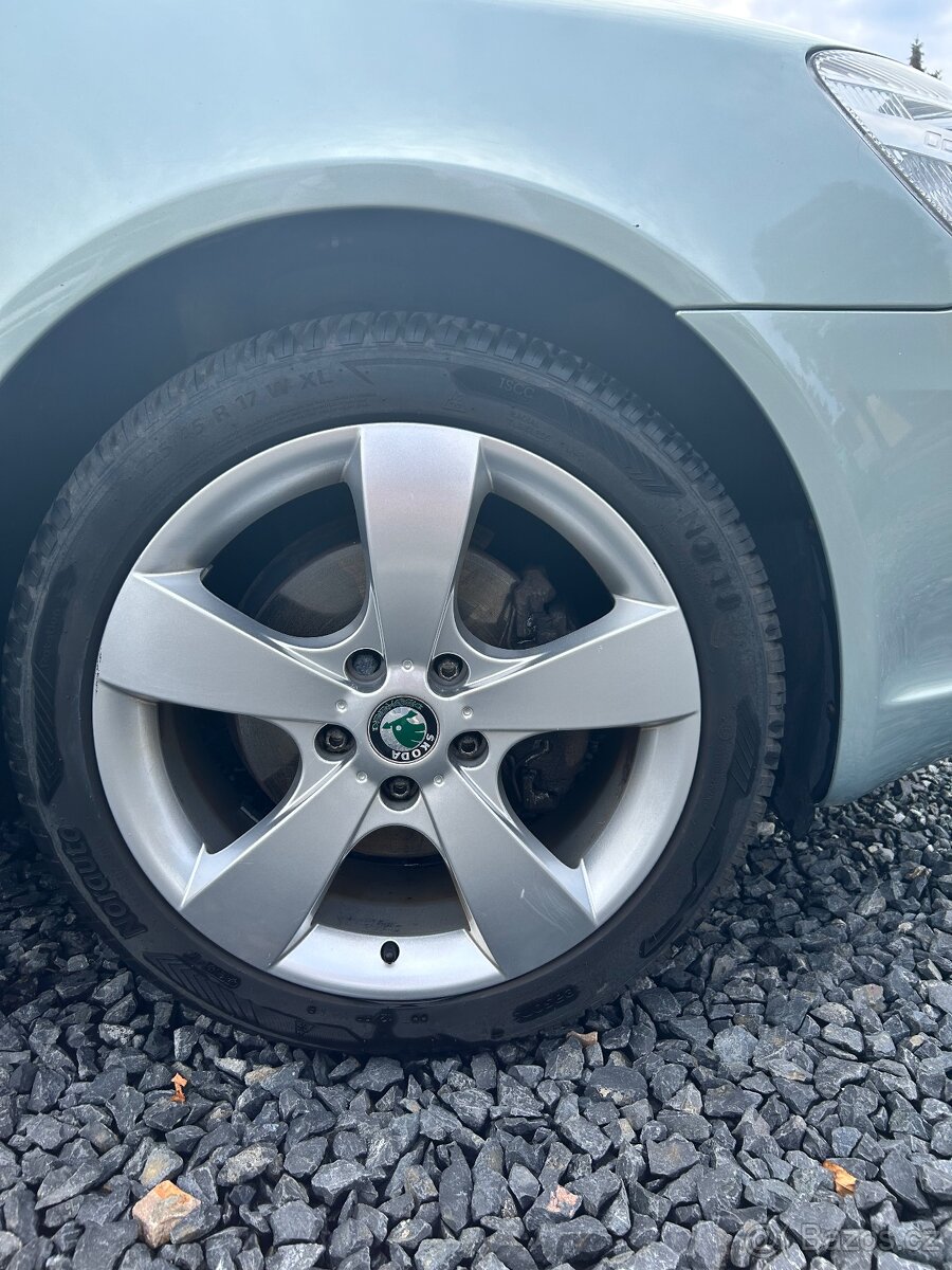 Škoda Octavia Elegance 2.0TDI - 19