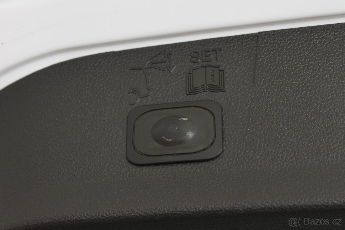 Ford Kuga, 2.0 TDCi 110 kW 4x4 SELECTION - 19