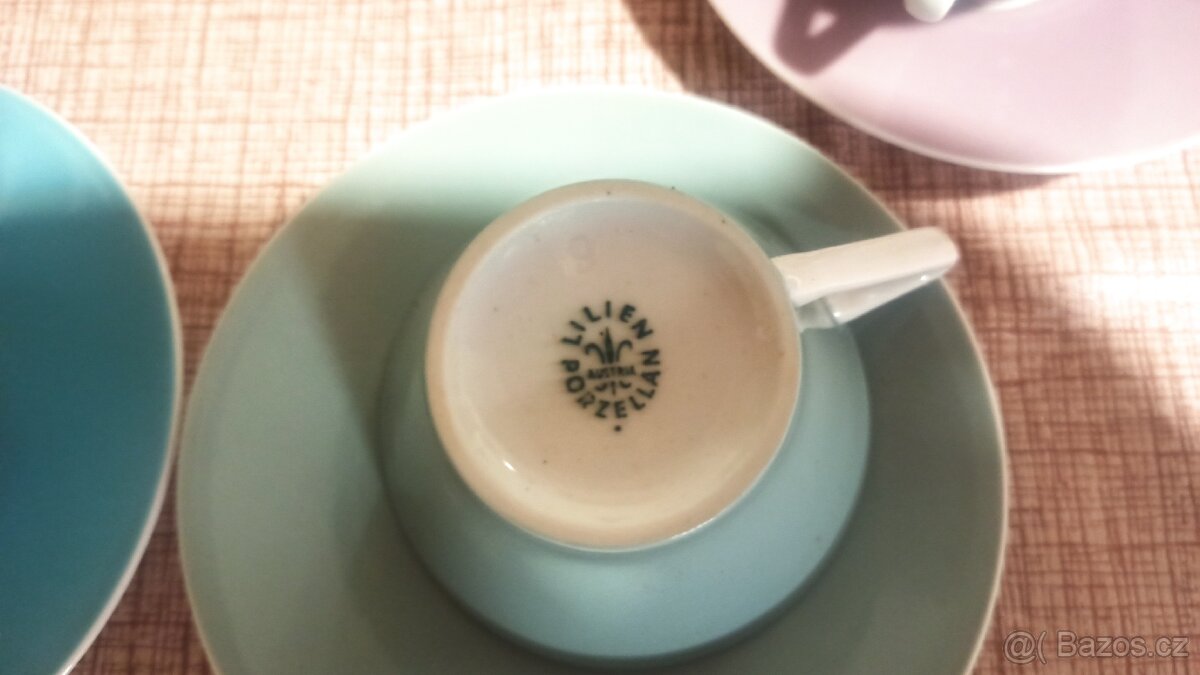 Skleničky porcelán - 19