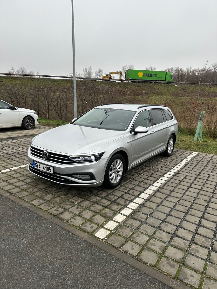 Vw Passat B8 2020 Rok 2,0 - 19