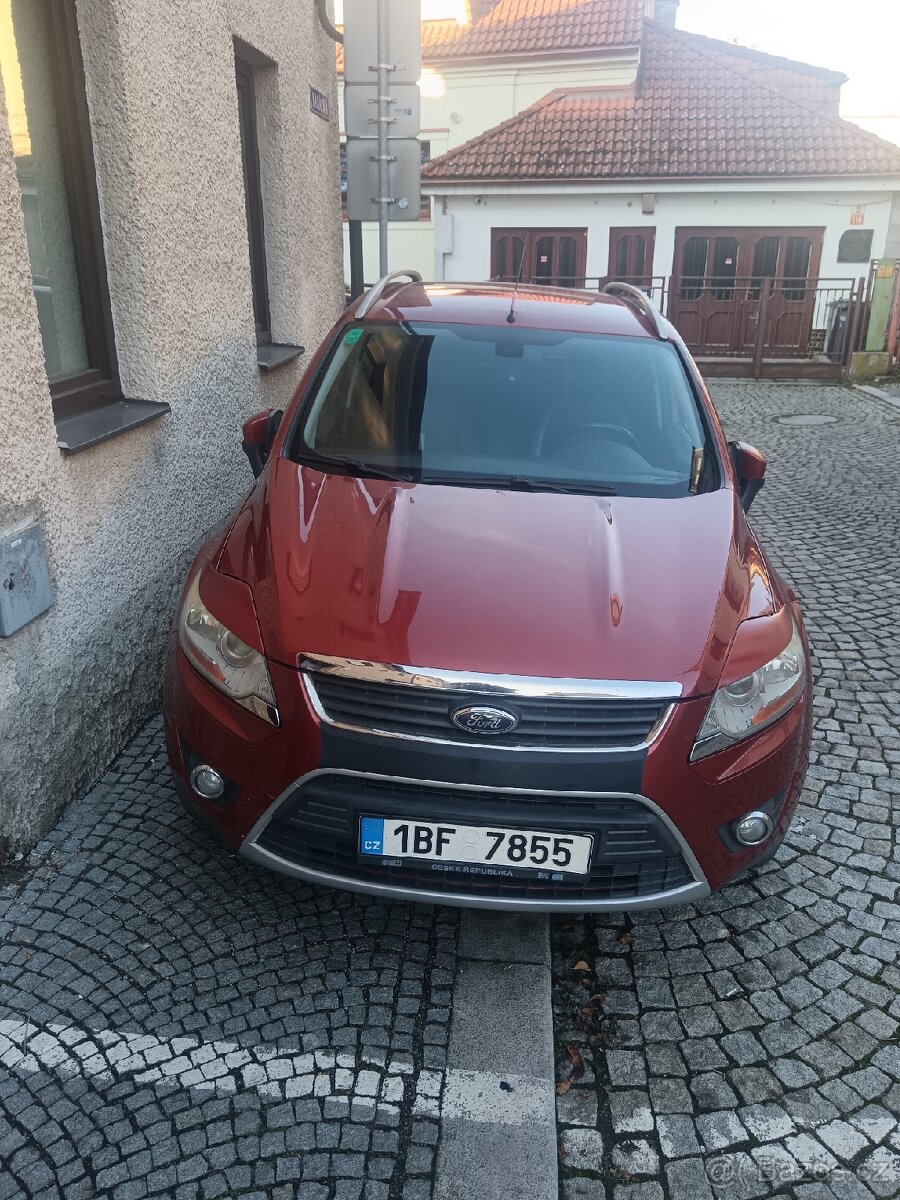 Prodám SUV Ford kuga l TDCi 2.0 4x4 titanium - 19